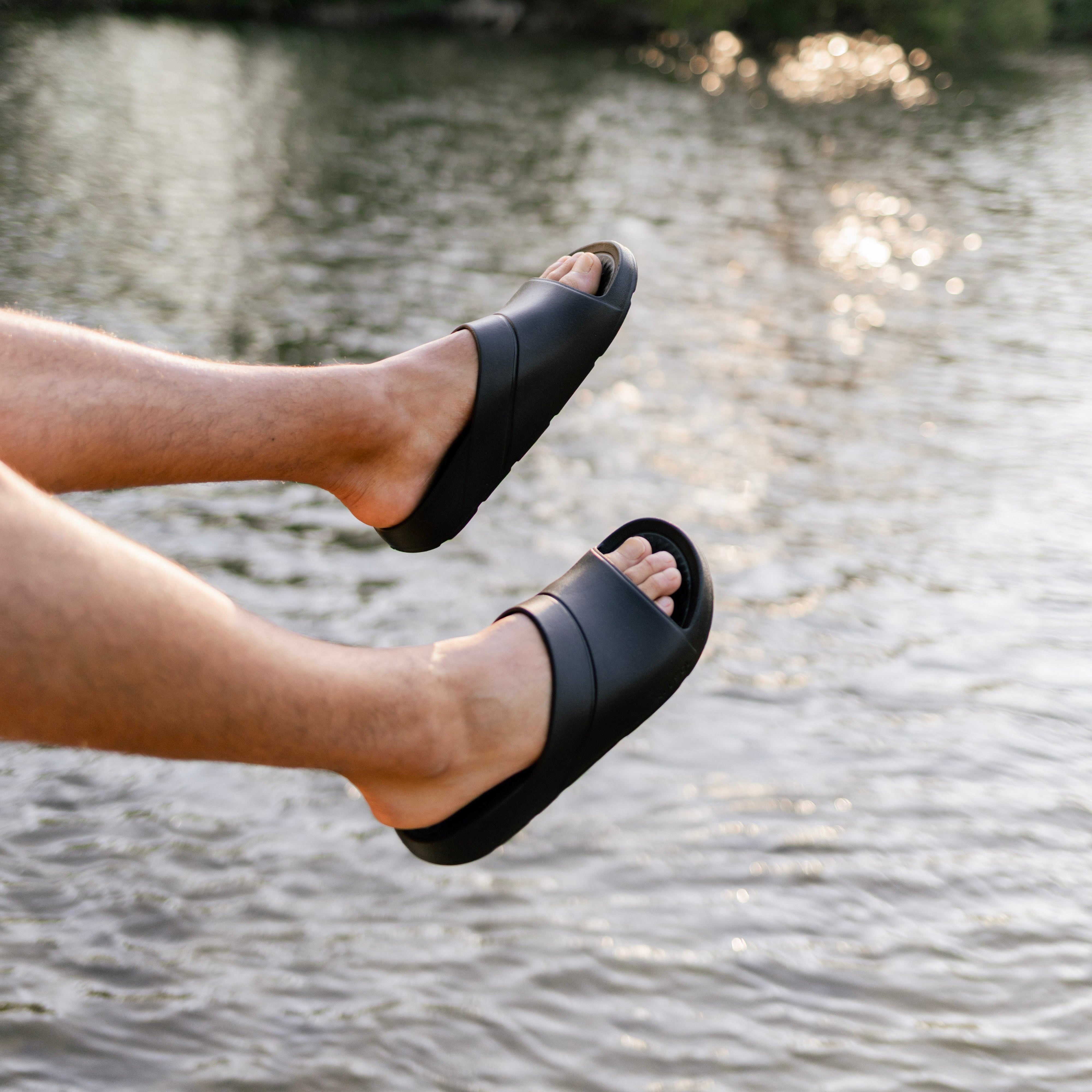 NuuSol Men's Sawtooth Recovery Slide